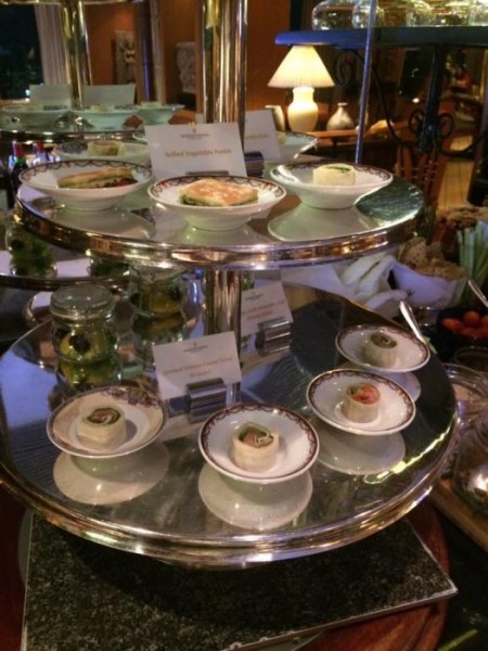 ClubLoungeInterContinentalPhnomPenh14.jpg