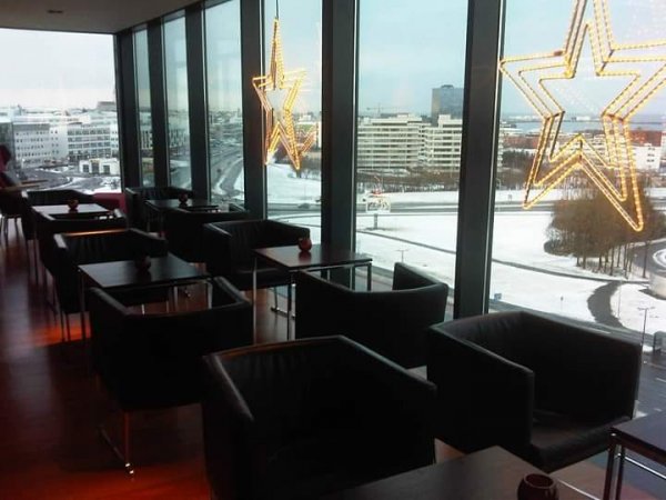 HiltonReykjavikExecutiveLounge1.jpg