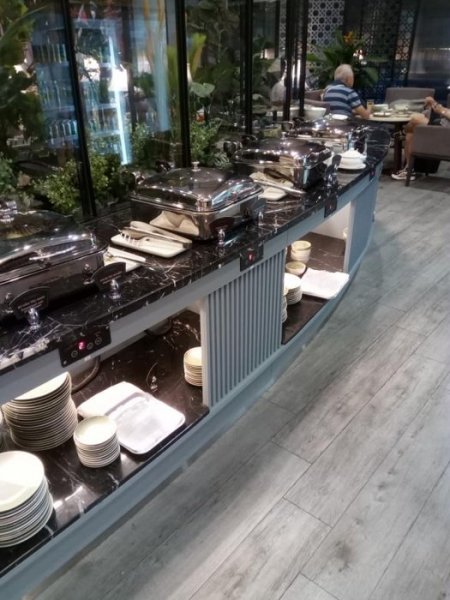 LeSaigonesLoungeSaigonAirport2.jpg