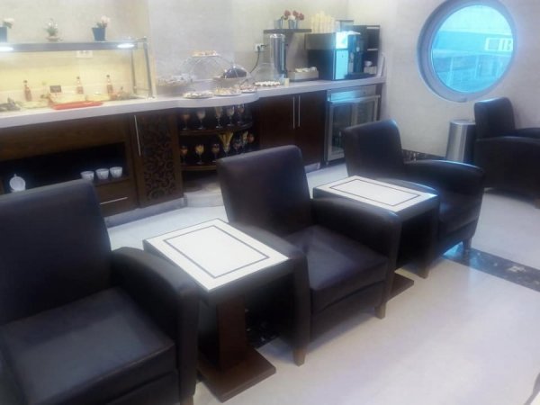 EgyptAirLoungeCairoAirport2.jpg