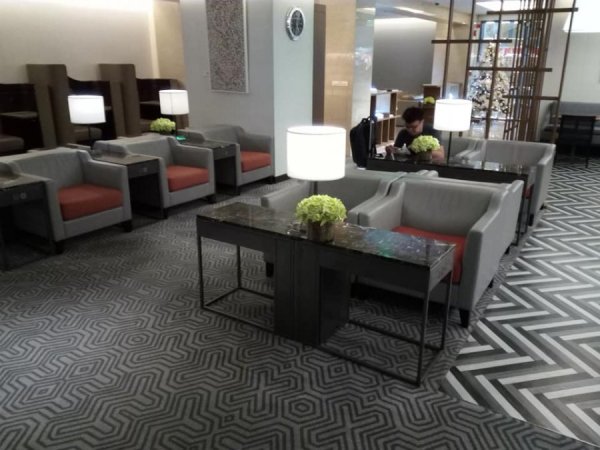 SingaporeAirlinesLoungeManilaAirport3.jpg