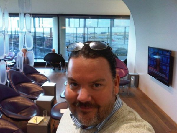 AustrianAirlinesLoungeViennaAirport.jpg
