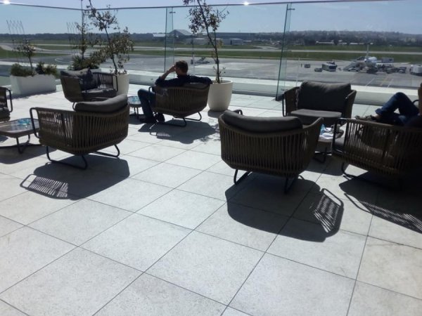 LaValetteVIPloungeMalta Airport4.jpg