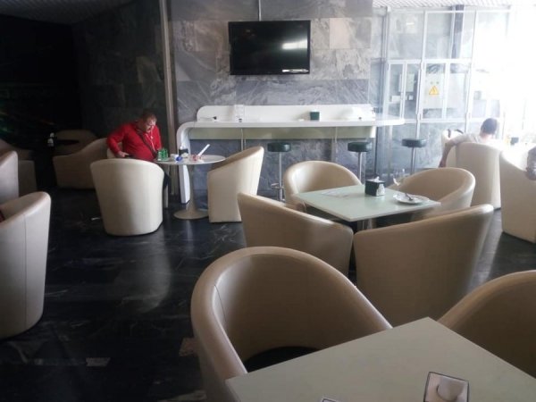 LoungeMinskAirport3.jpg