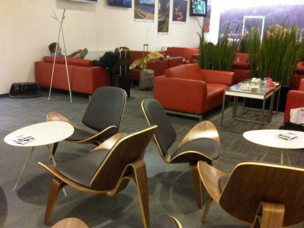 LoungeVilniusAirport2.jpg