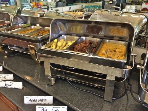 LoungeColomboSriLankaAirport2.jpg