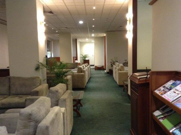 LoungeColomboSriLankaAirport3.jpg