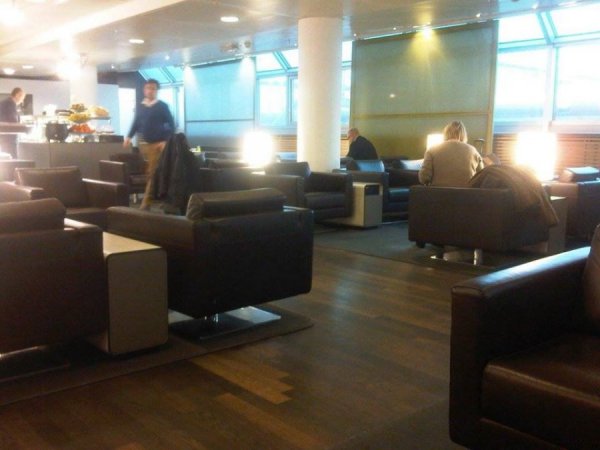 SwissairLoungeGeneveAirport1.jpg