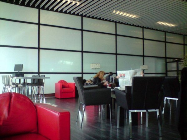 SwissportVitoshaLoungeSofiaAirport2.jpg