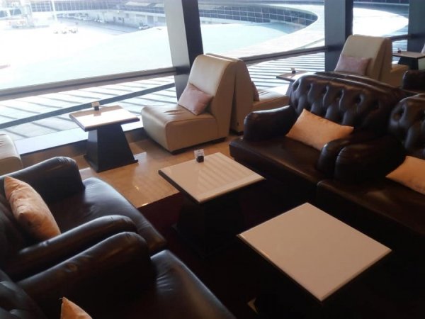 ThaiAirwaysLoungeKualaLumpurAirport2.jpg