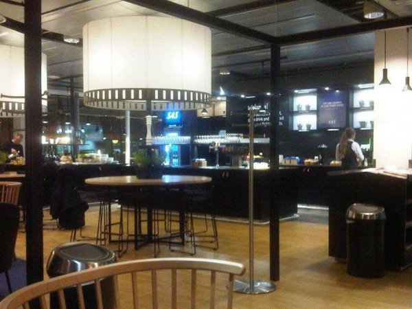 SASLoungeLandvetterAirportGothenburg2.jpg