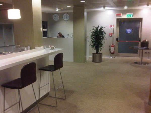 LoungeMilano1.jpg
