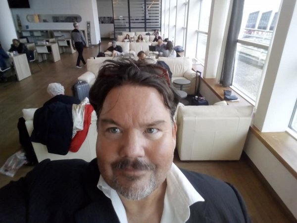 TheSuiteLoungeBrusselAirport.jpg