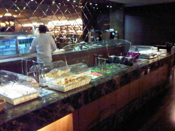 AsianaFirstClassLoungeSeoulAirport4.jpg
