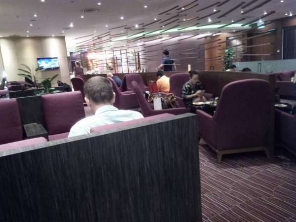 ThaiAirwaysLoungeChangiAirportSingapore1.jpg