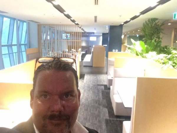 SkyTeamLoungeSuvarnabhumi.jpg