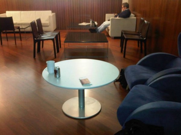 LoungePalmaAirport4.jpg
