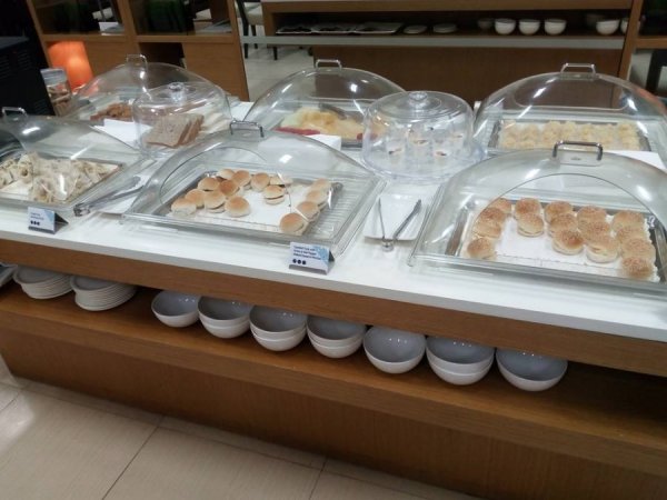 PhilippineAirlinesDomesticLoungeCebuAirport2.jpg