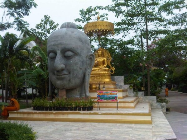 LoveThatPhanom14.jpg