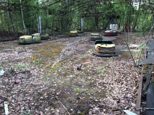 ChernobylAbondonedradiocars.jpg