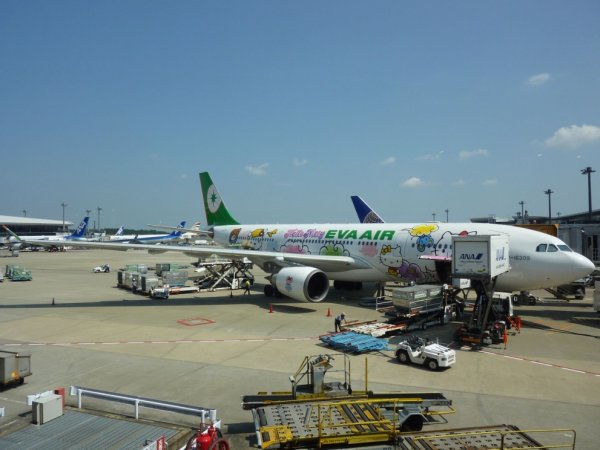 EVA Air Business NRT-TPE_ 07.jpg