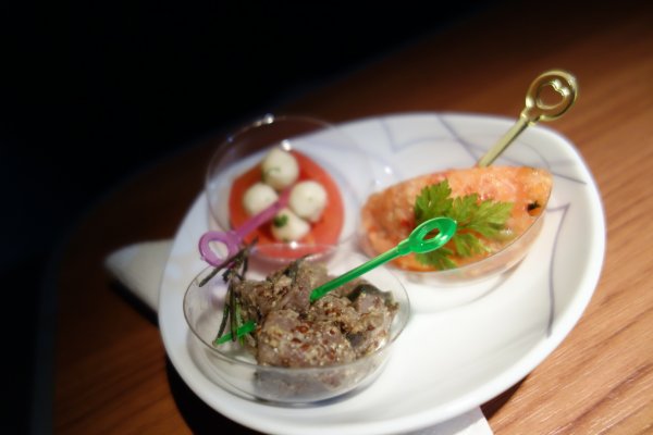 Amusee bouche TG.jpg Amusee bouche TG.jpg
