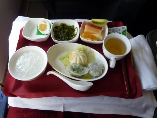 Air China Business class PEK-TPE_ 20.jpg