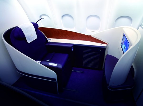 A330 First Class - 180-degree Comfort All-around Elegance 01.jpg