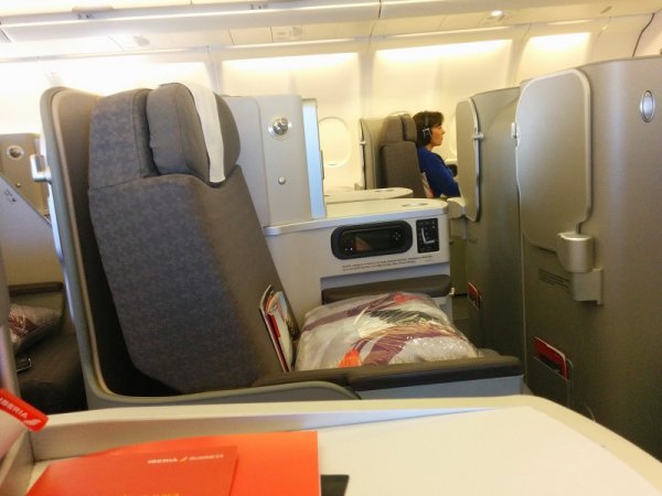 24419-iberia-presenterar-long-haul-produkt-ekonomi-business-img_20140319_2.jpg