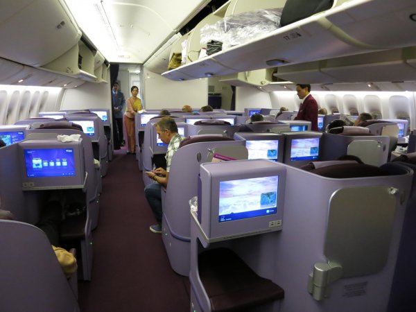 THAI Business BKK-ARN, Boeing 777-300ER, 05.jpg