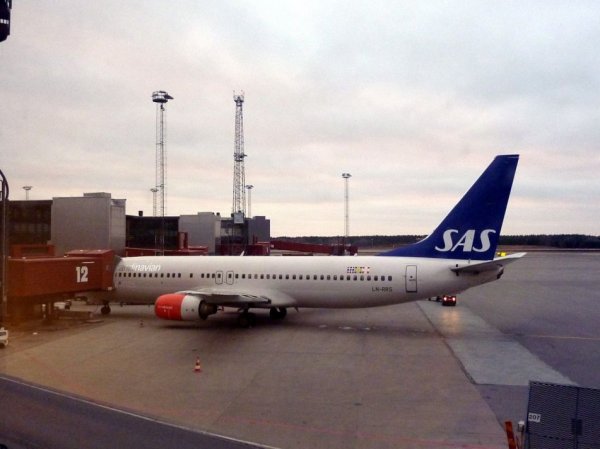 SAS Economy class ARN-CPH_04.jpg