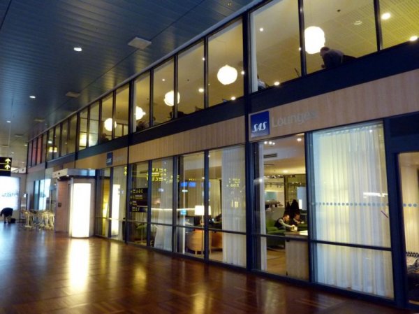 Copenhagen SAS Lounge_01.jpg