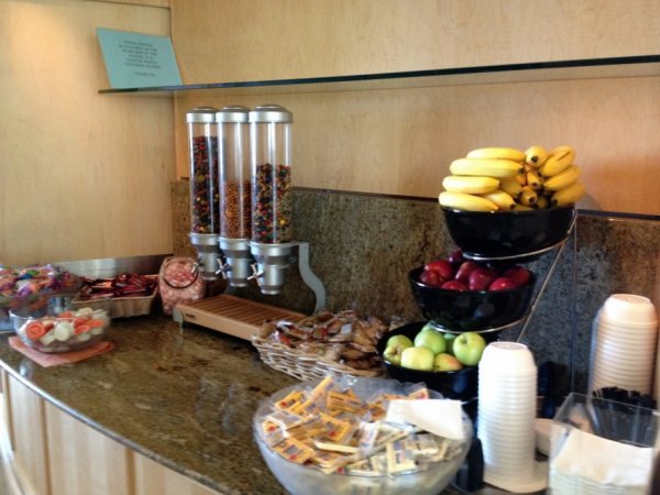 United-L-1.jpg United-L-1.jpg