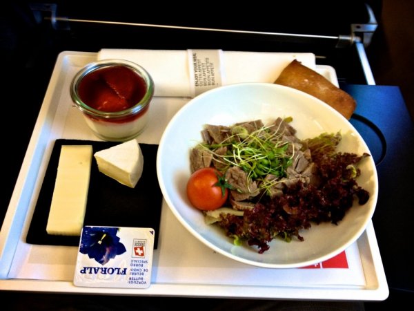 ZRH-CPH.jpg ZRH-CPH.jpg