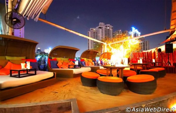 nest-rooftop-bar4.jpg nest-rooftop-bar4.jpg