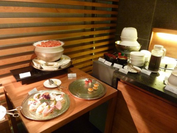 Hong Kong, CX The Wing, First_07.jpg Hong Kong, CX The Wing, First_07.jpg