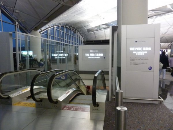 Hong Kong, CX The Pier, First_01.jpg Hong Kong, CX The Pier, First_01.jpg