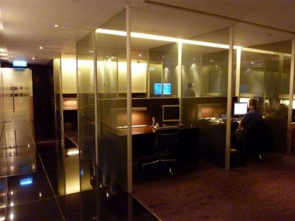 Hong Kong, CX The Pier, First_03.jpg Hong Kong, CX The Pier, First_03.jpg