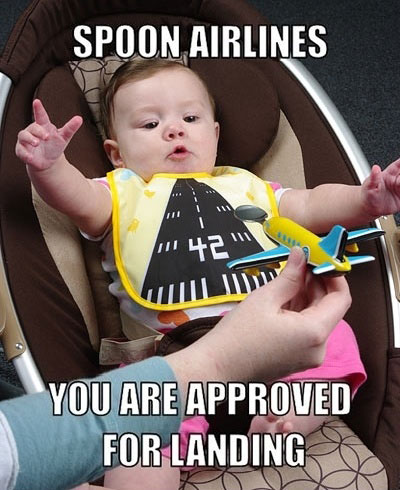 funny-baby-napkin-airplane-spoon.jpg