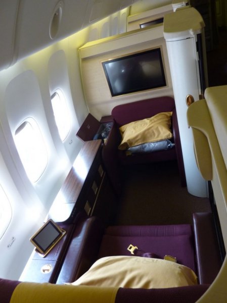 THAI First class 02.jpg