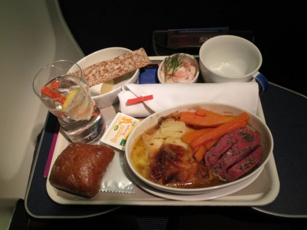 SAS Business class ARN-CDG 11.jpg