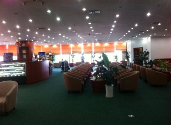 lounge3.jpg