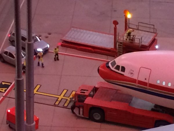 Pushback.jpg Pushback.jpg