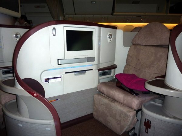 THAI Business class 01.jpg