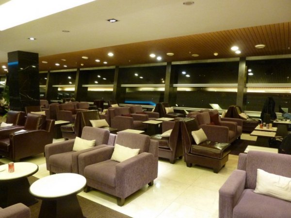 Kuala Lumpur THAI Royal Silk lounge_13.jpg