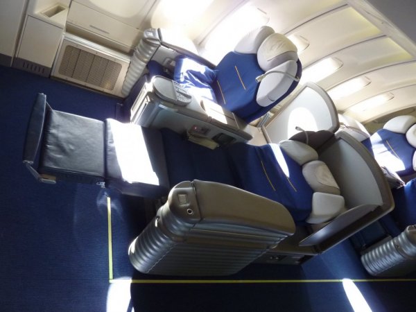 Lufthansa First class BKK-KUL_21.jpg