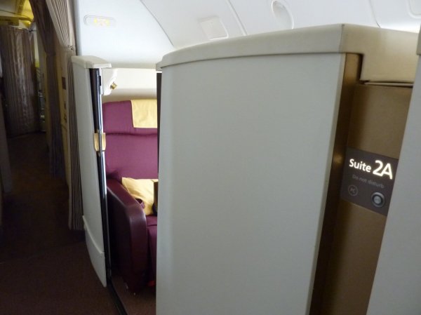THAI First class BKK-HND_38.jpg THAI First class BKK-HND_38.jpg