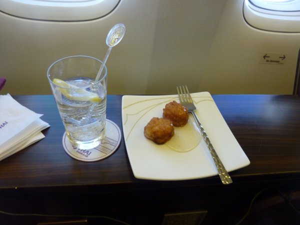 THAI First class BKK-HND_52.jpg THAI First class BKK-HND_52.jpg