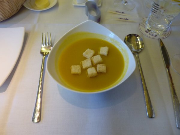 THAI First class BKK-HND_57.jpg THAI First class BKK-HND_57.jpg