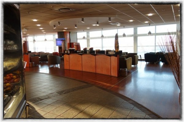 LoungeJburg3.jpg LoungeJburg3.jpg